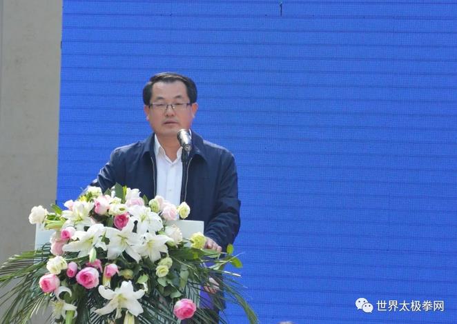 五莲县委书记马维强在论坛发表讲话