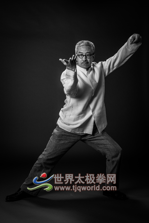 梅墨生练拳-1