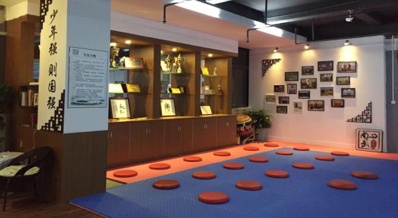 �������������