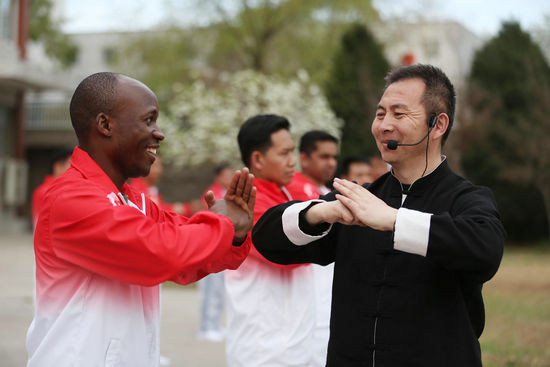 ������ƽ̫��ȭ��