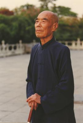 ������������̫��ȭѧ�ᴴʼ���Ա�����