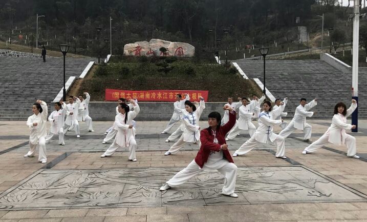 5������ǿ̫����������ˮ���п���̫����&nbsp;&nbsp;&nbsp;&nbsp;&nbsp;&nbsp;&nbsp;&nbsp;&nbsp;
&nbsp;  �ӳ�������