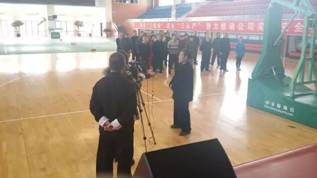 华亭电视台现场采访陈德廉会长