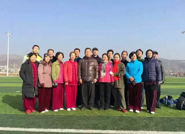 足球场分训练场