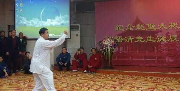 精彩表演-3