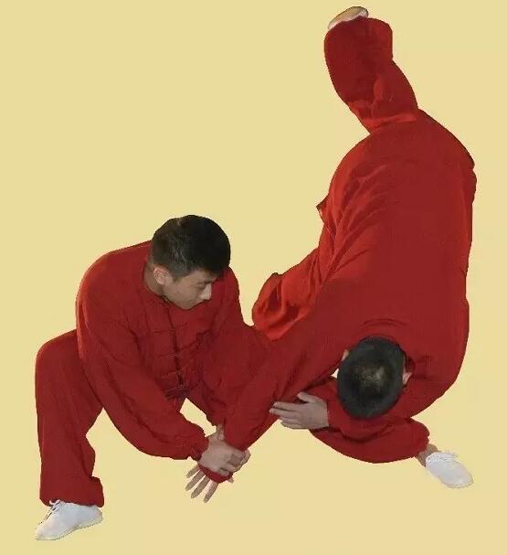 左右弹摔
