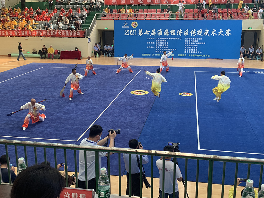图七