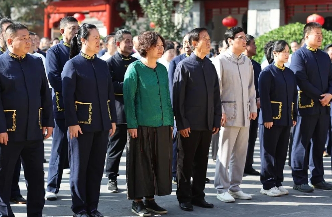 图15